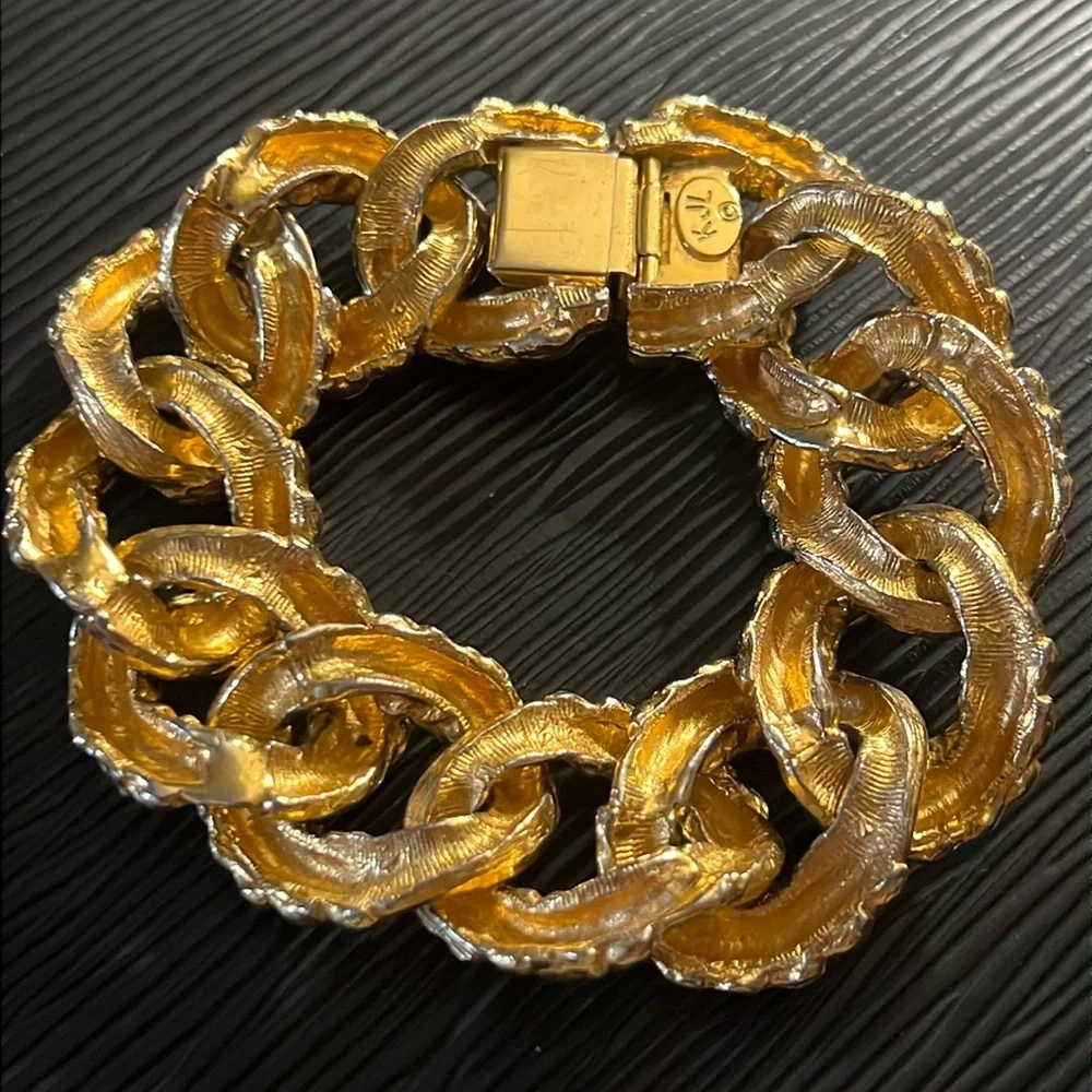 Vintage KJL Kenneth Jay Lane Chunky Gold Nugget Link Luxe Bracelet-RARE - Picture 2 of 11